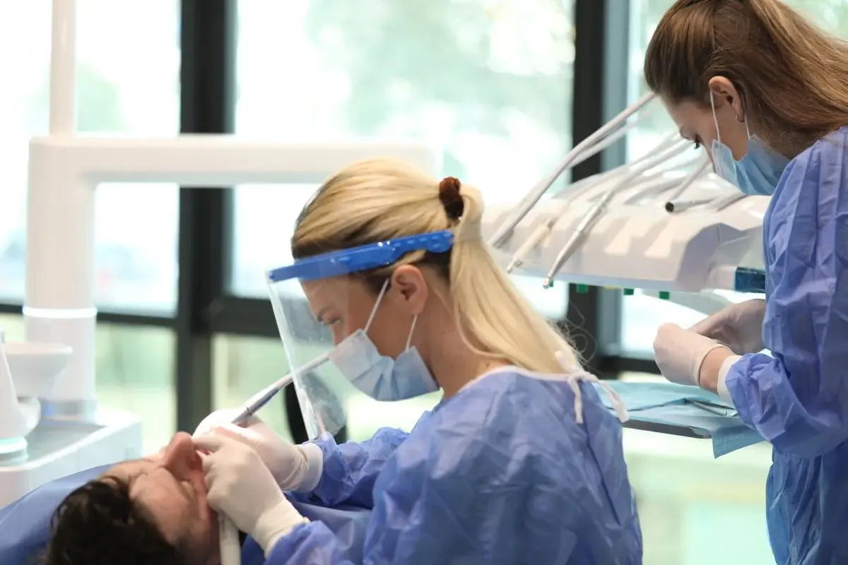 Best Dental Clinic in United State